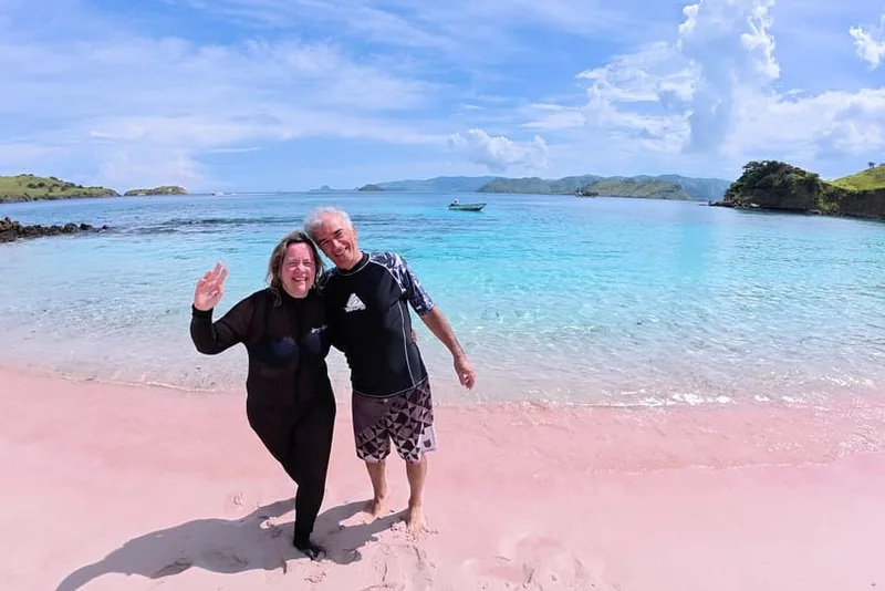 Guests on the Pink Beach stop